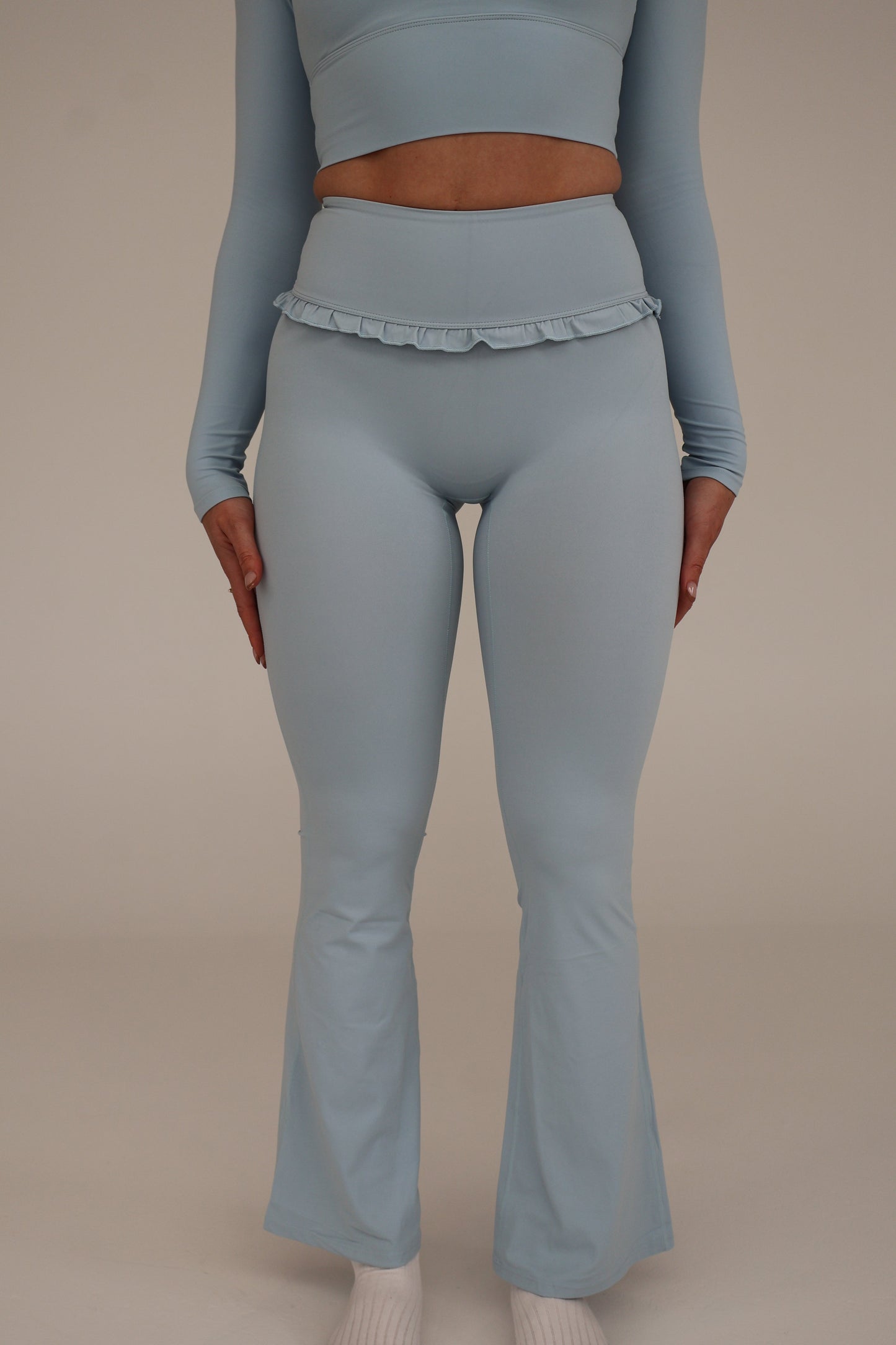 Frill Flare Pants - Moon White
