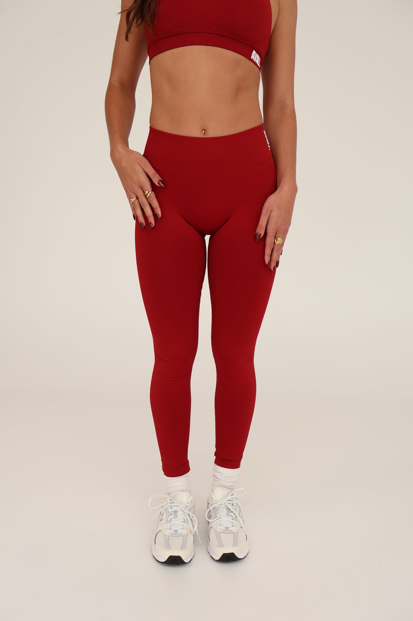 Elevate Leggings - Cherry