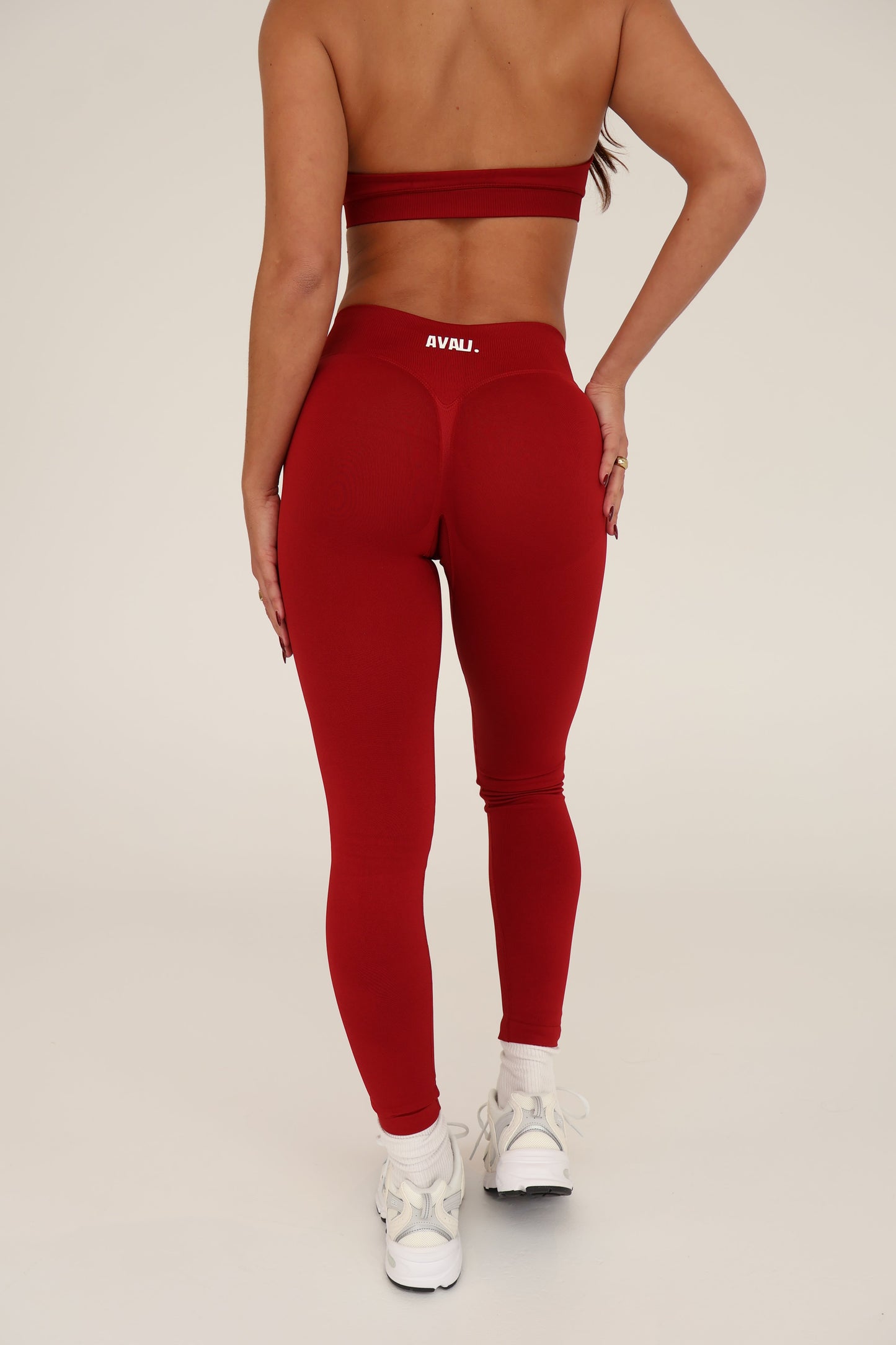 Elevate Leggings - Cherry